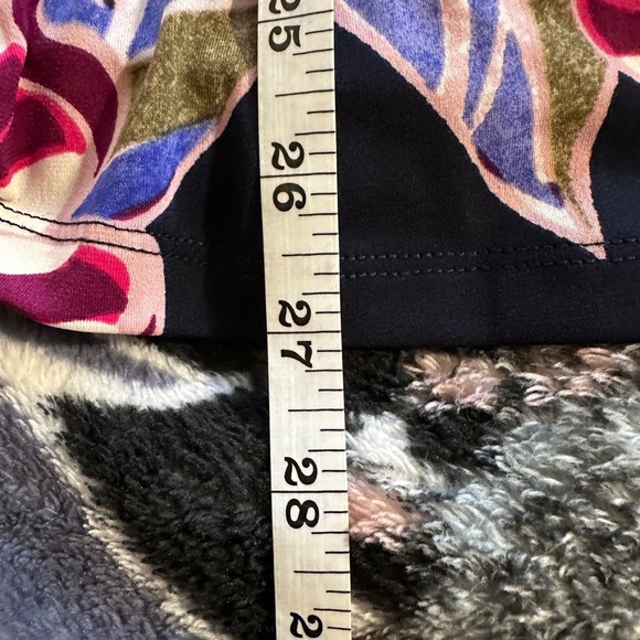 Ellen Tracy top. - Picture 6 of 6